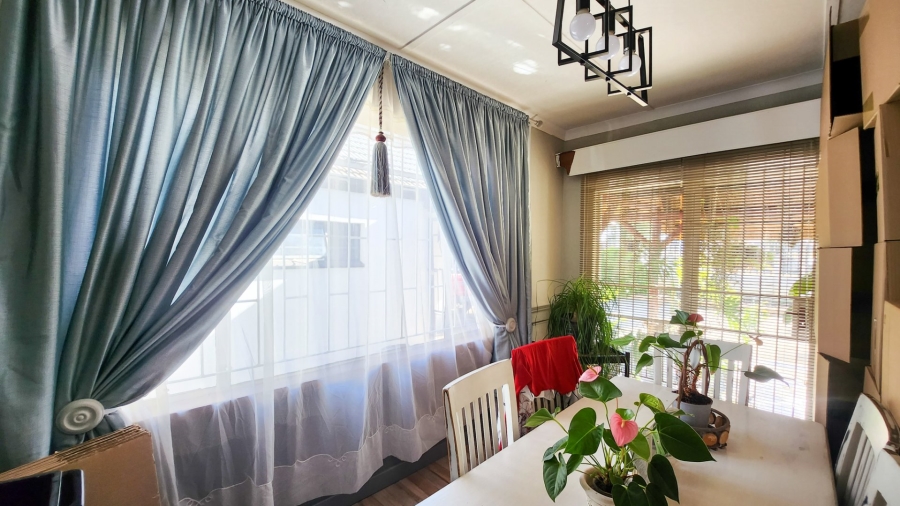 2 Bedroom Property for Sale in Meiringspark North West
